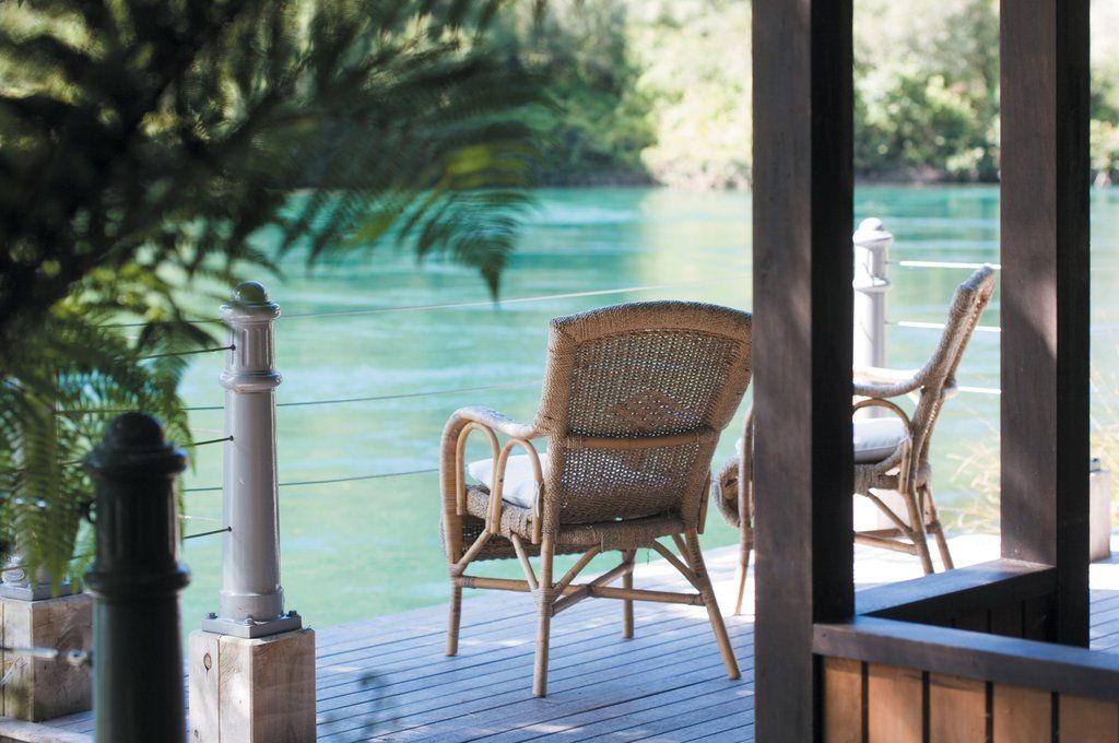 Huka Lodge Tauposjön Exteriör bild